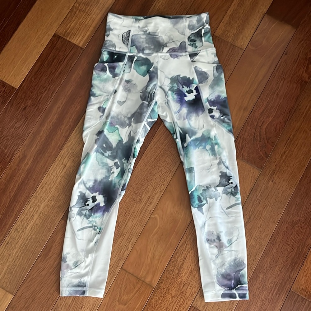 Athleta cropped leggings, XXS